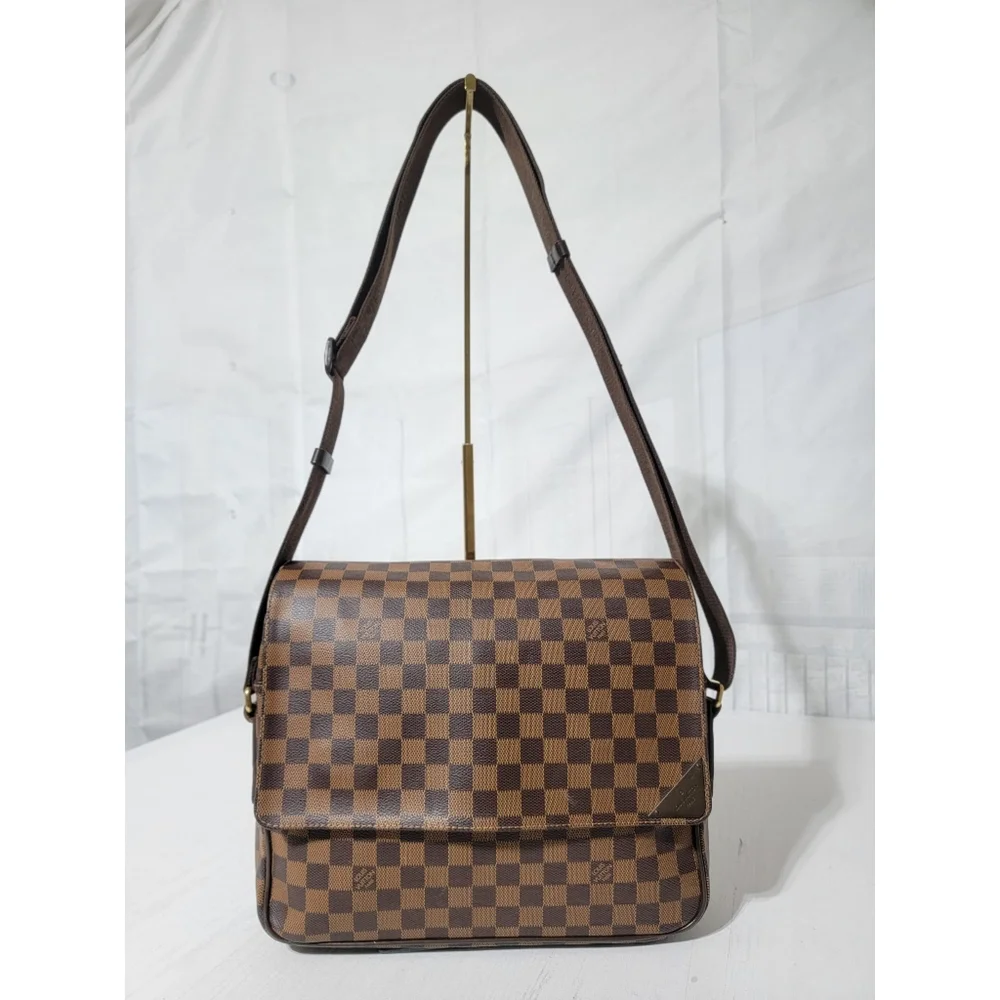 Louis Vuitton Damier Ebene Canvas Shelton MM Messenger Bag Brown